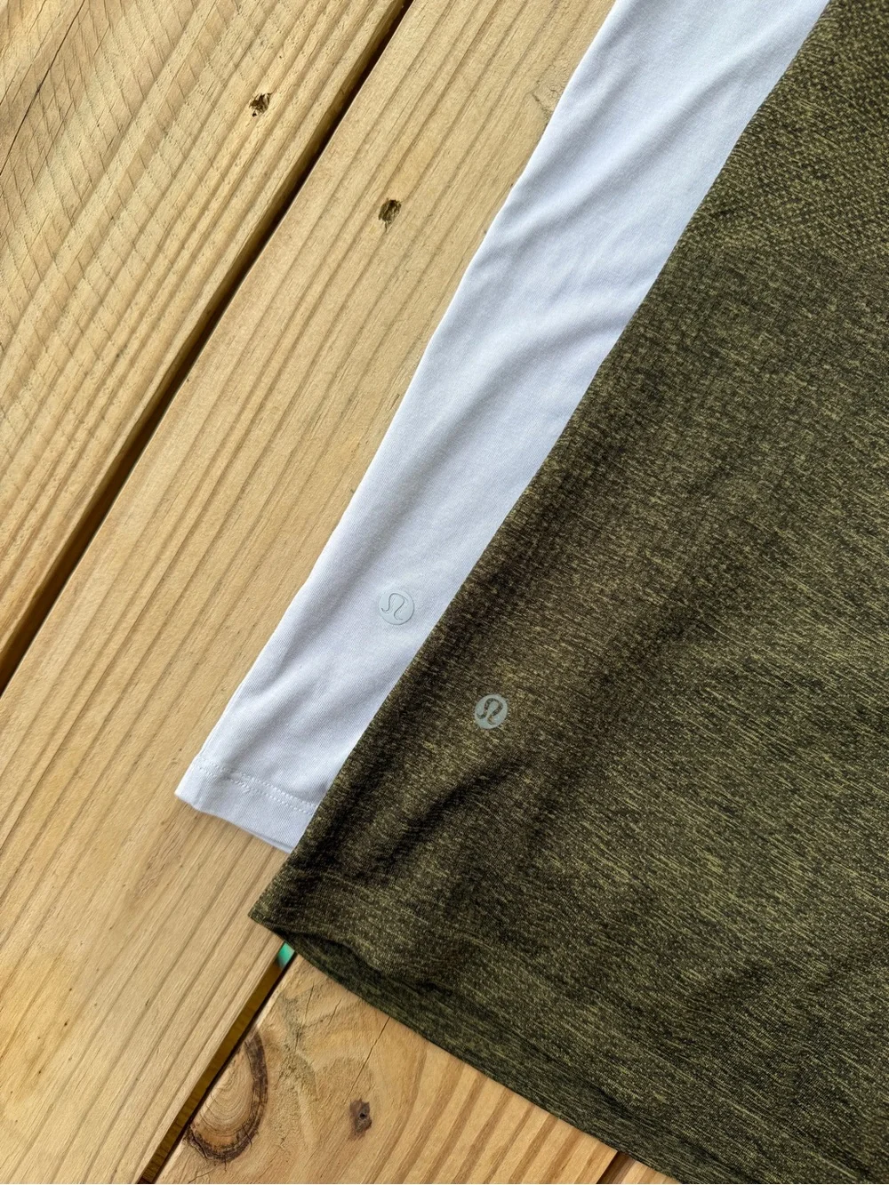 Lululemon Shirts Men’s XL Lot of 2 Light Blue Green Metal Vent Performance